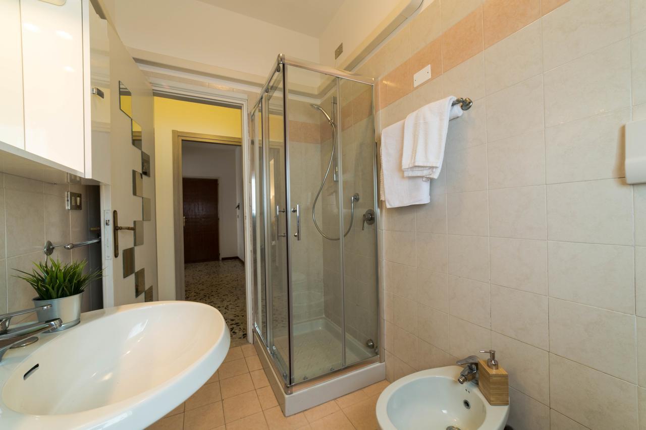 Isa Sirmione Apartments Quarto foto